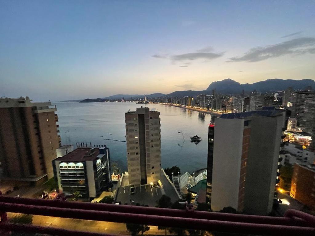 Apartamento Don Miguel 2 بينايدورم المظهر الخارجي الصورة