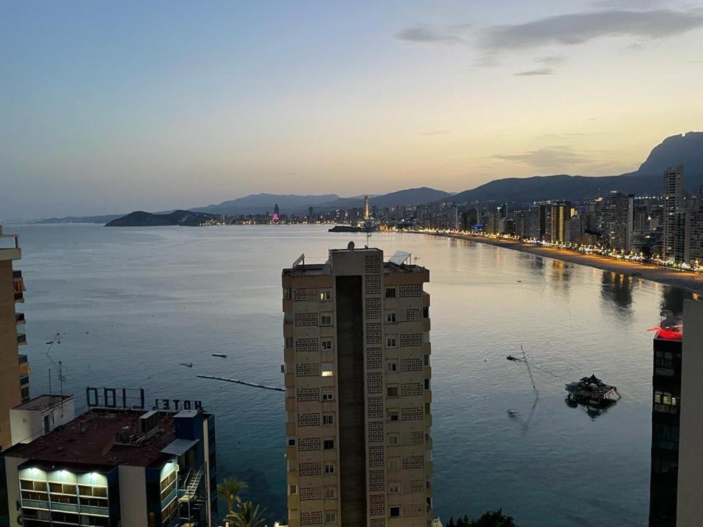 Apartamento Don Miguel 2 بينايدورم المظهر الخارجي الصورة